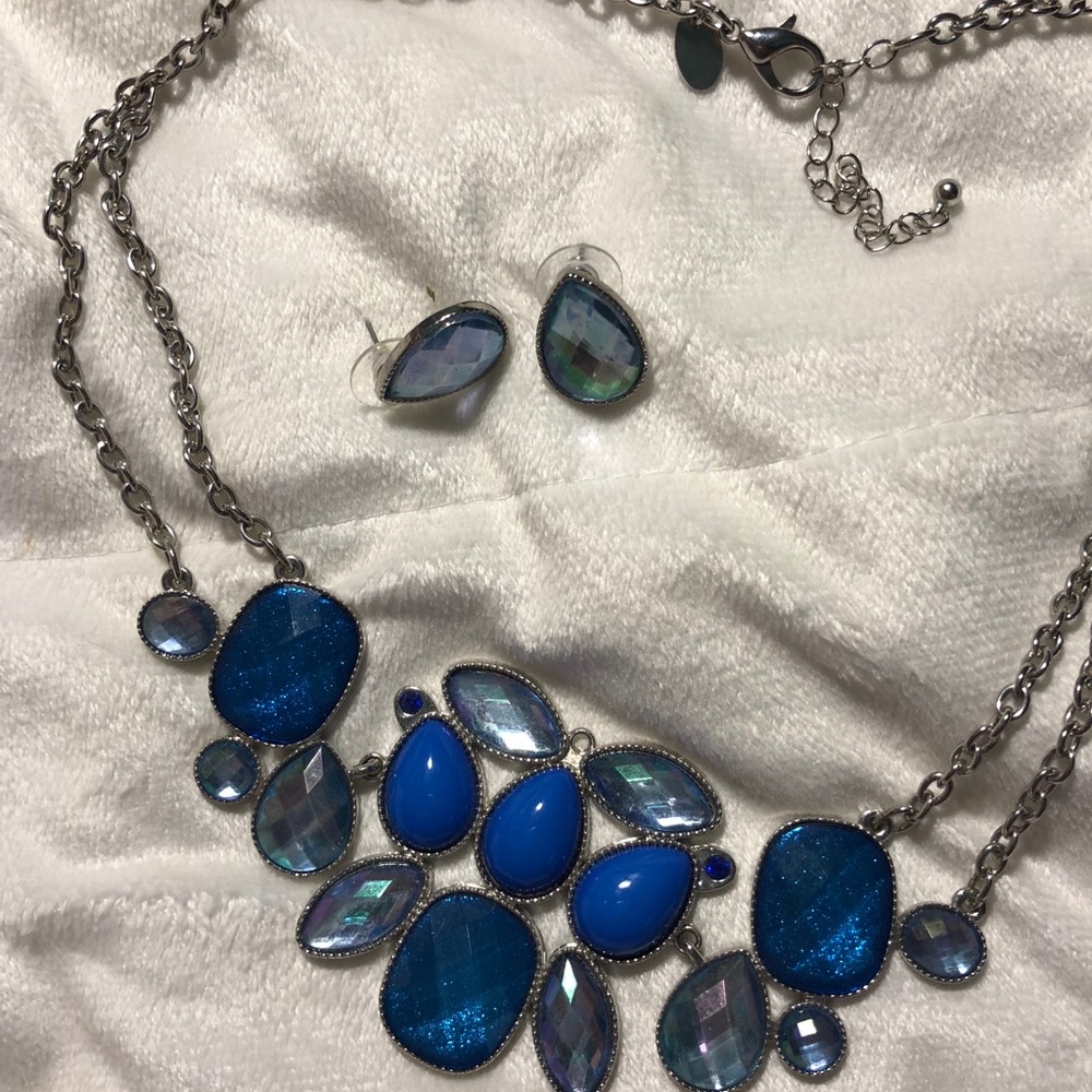💖Necklace and Earring set
